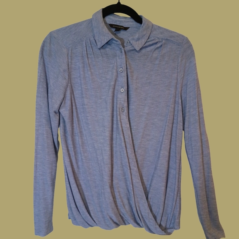 Chic Light Blue Button-Up Blouse
